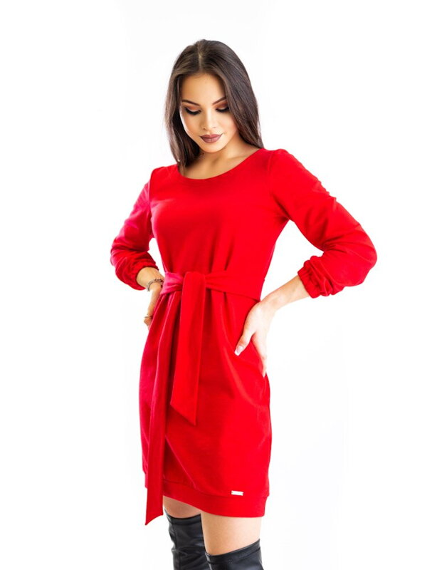 Női ruha VSB derékövvel piros színben
